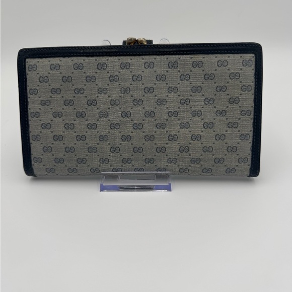 Rare Vintage GUCCI Trifold  Navy & Cream Wallet - Picture 3 of 13